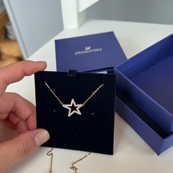 Swarovski Only Star Necklace Brand New - Picture 3 of 4